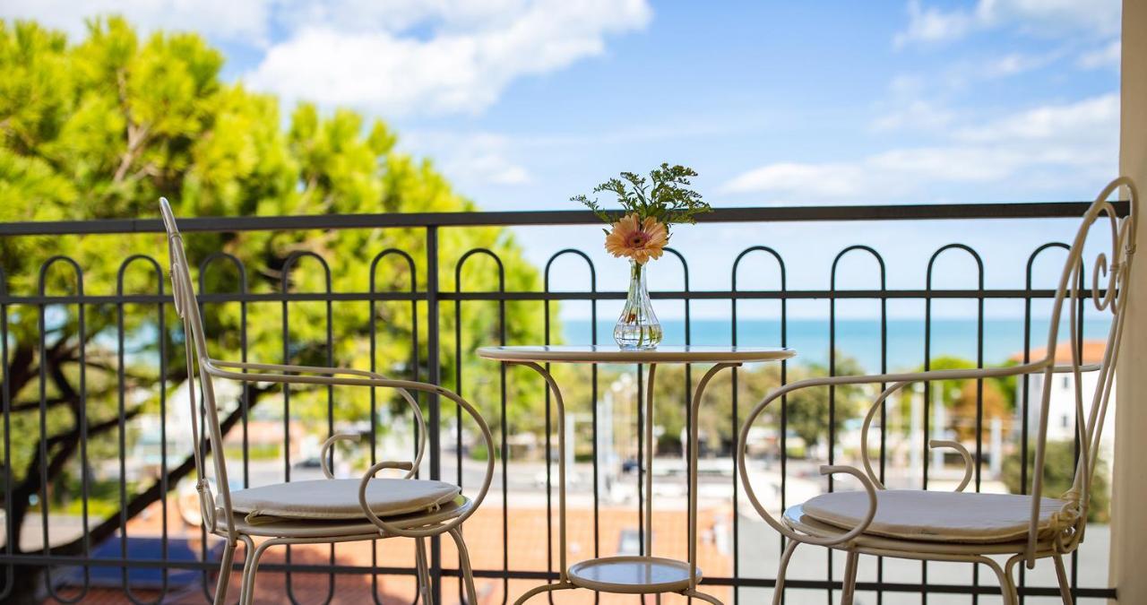 Hotel Stella Riccione Exterior foto