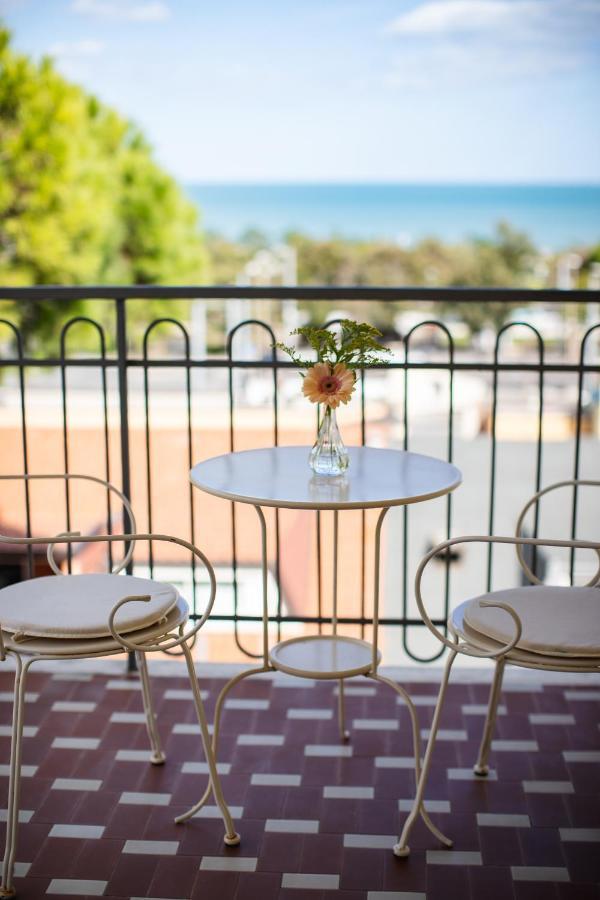 Hotel Stella Riccione Exterior foto