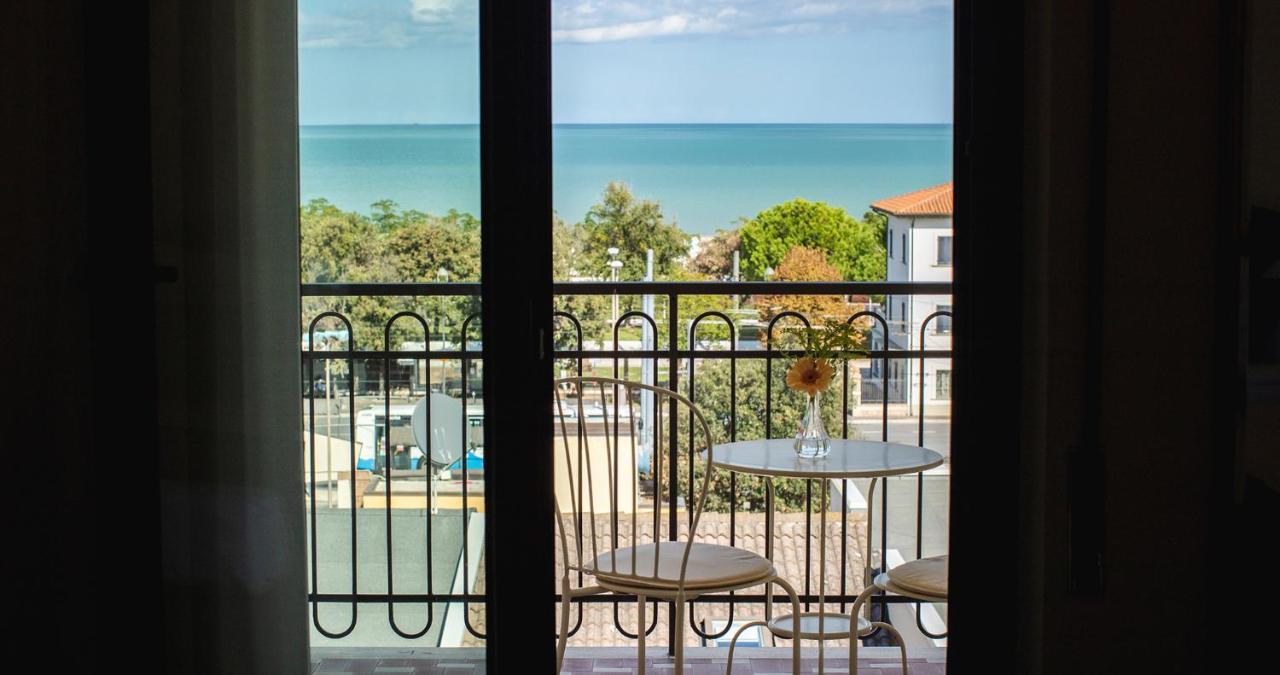 Hotel Stella Riccione Exterior foto