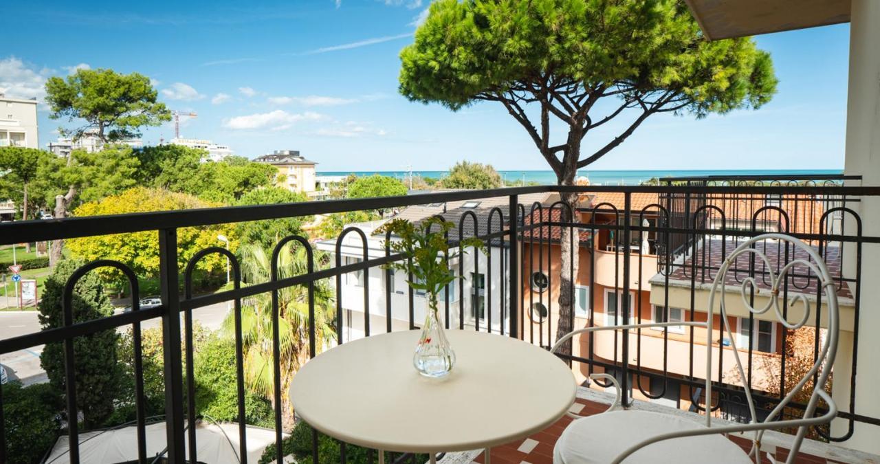 Hotel Stella Riccione Exterior foto